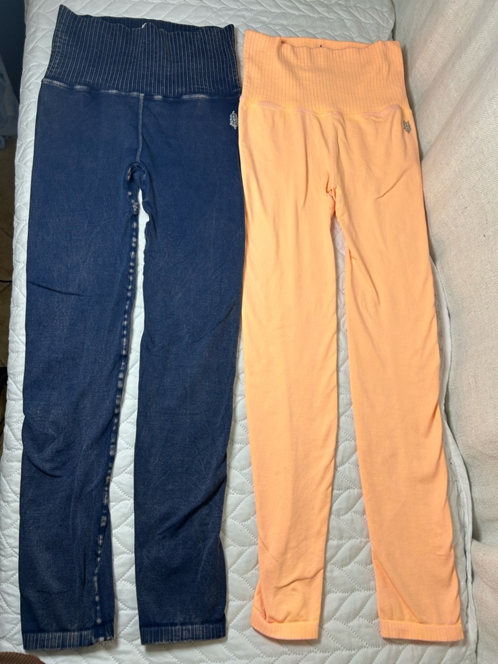 Bundle 2 FP Movement Good Karma Leggings XS- Blue & Peach
